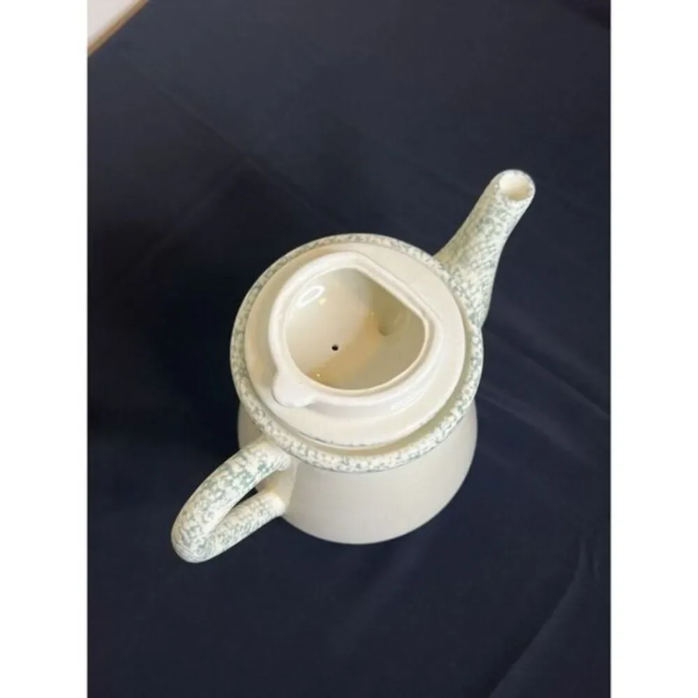 T.H.T. 1995 Sponge Green Apple Design Large Handle Lid Stoneware  Coffee Tea Pot